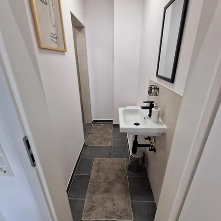 1 Bedroom Im Zentrum Schleswig Exterior photo